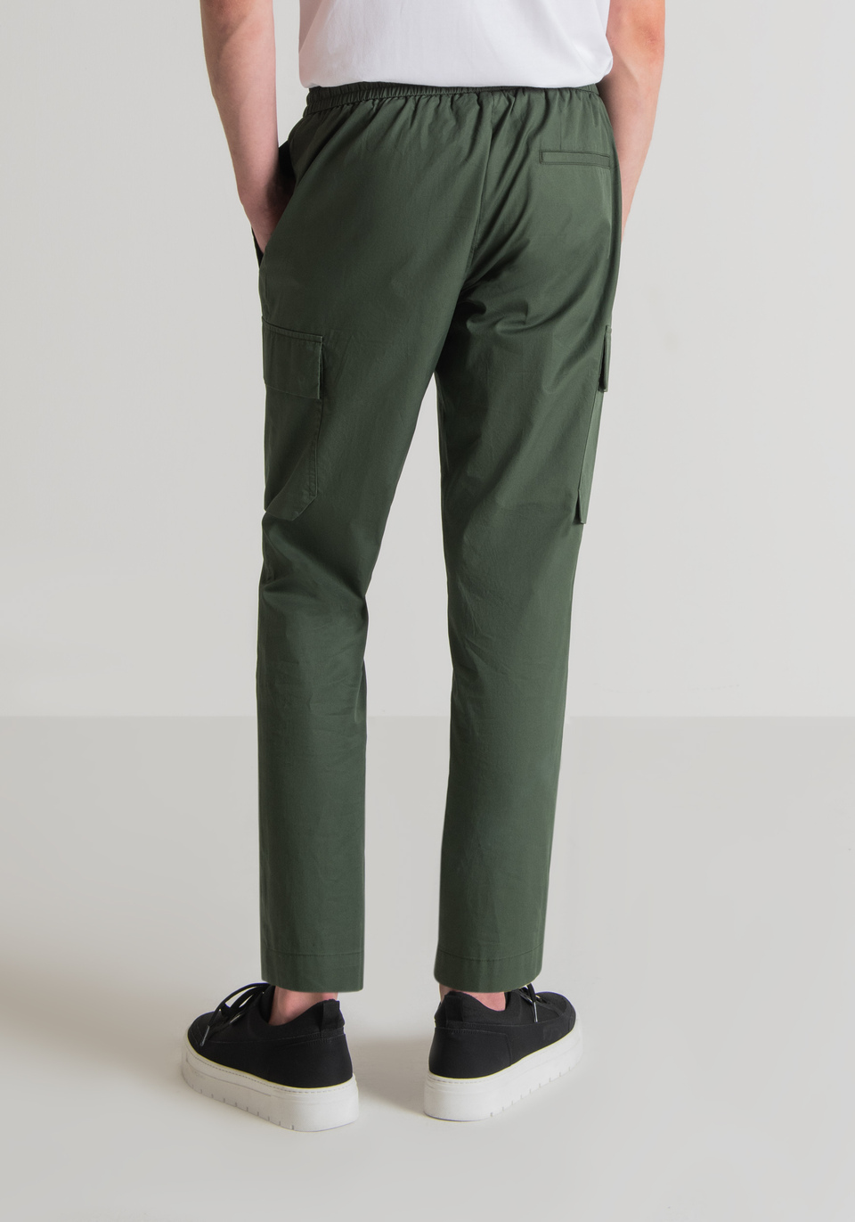 CARROT-FIT CARGO TROUSERS IN COTTON TWILL - Antony Morato Online Shop