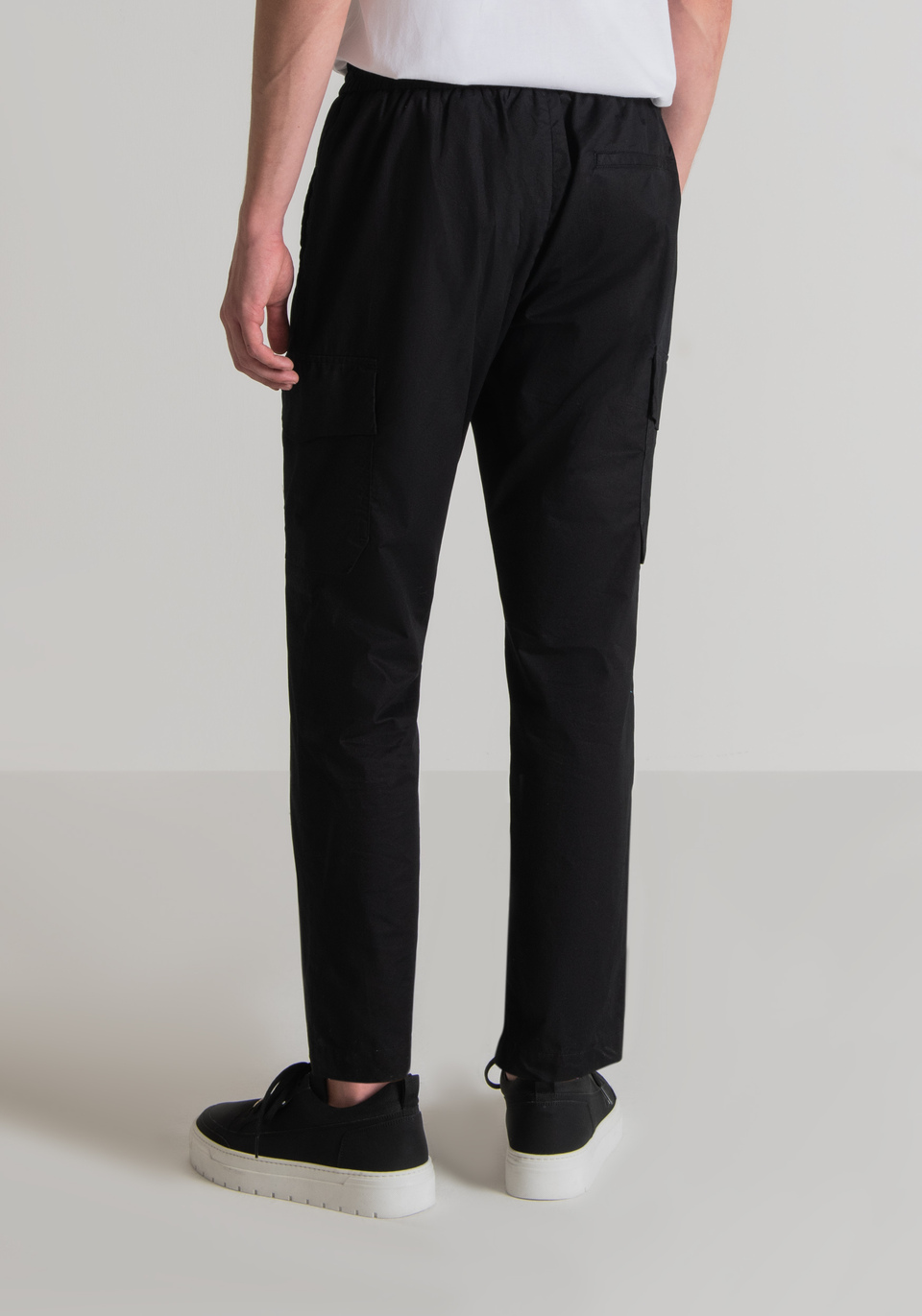 CARROT-FIT CARGO TROUSERS IN COTTON TWILL - Antony Morato Online Shop