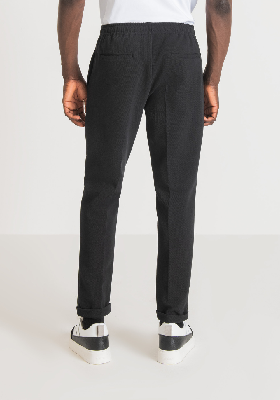 CARROT FIT SWEATPANTS IN COTTON BLEND STRETCH TWILL - Antony Morato Online Shop