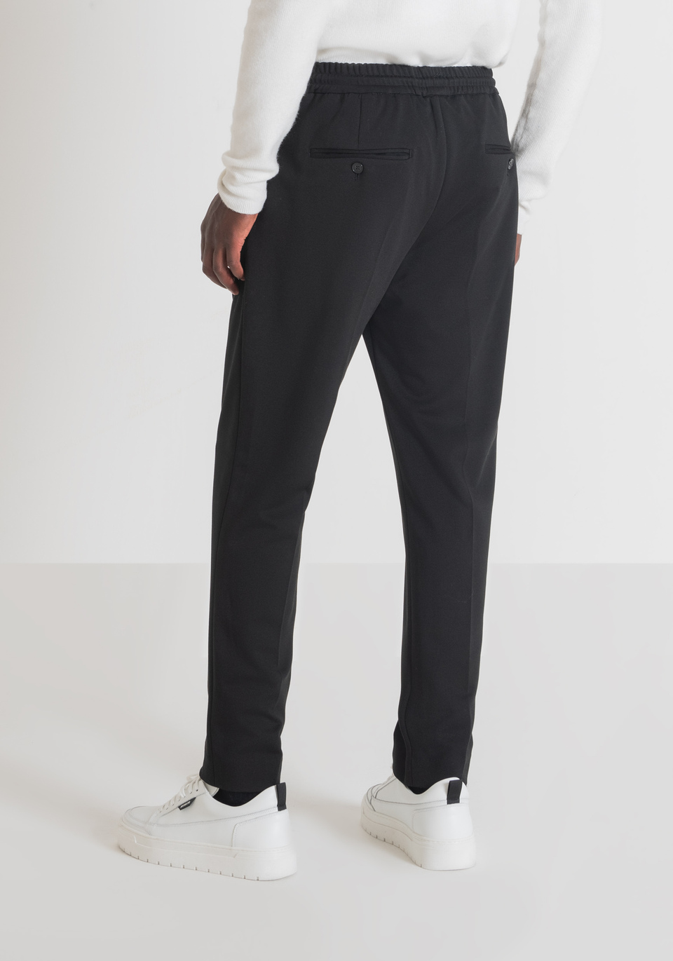 "NEIL" REGULAR-FIT TROUSERS WITH ELASTIC AND DRAWSTRING - Antony Morato Online Shop