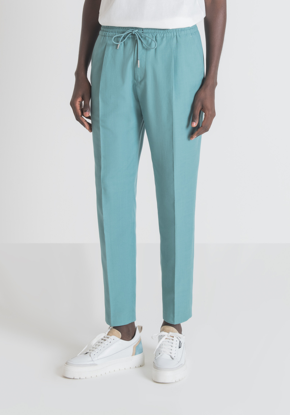"NEIL" REGULAR-FIT TROUSERS IN COTTON AND LYOCELL BLEND - Antony Morato Online Shop