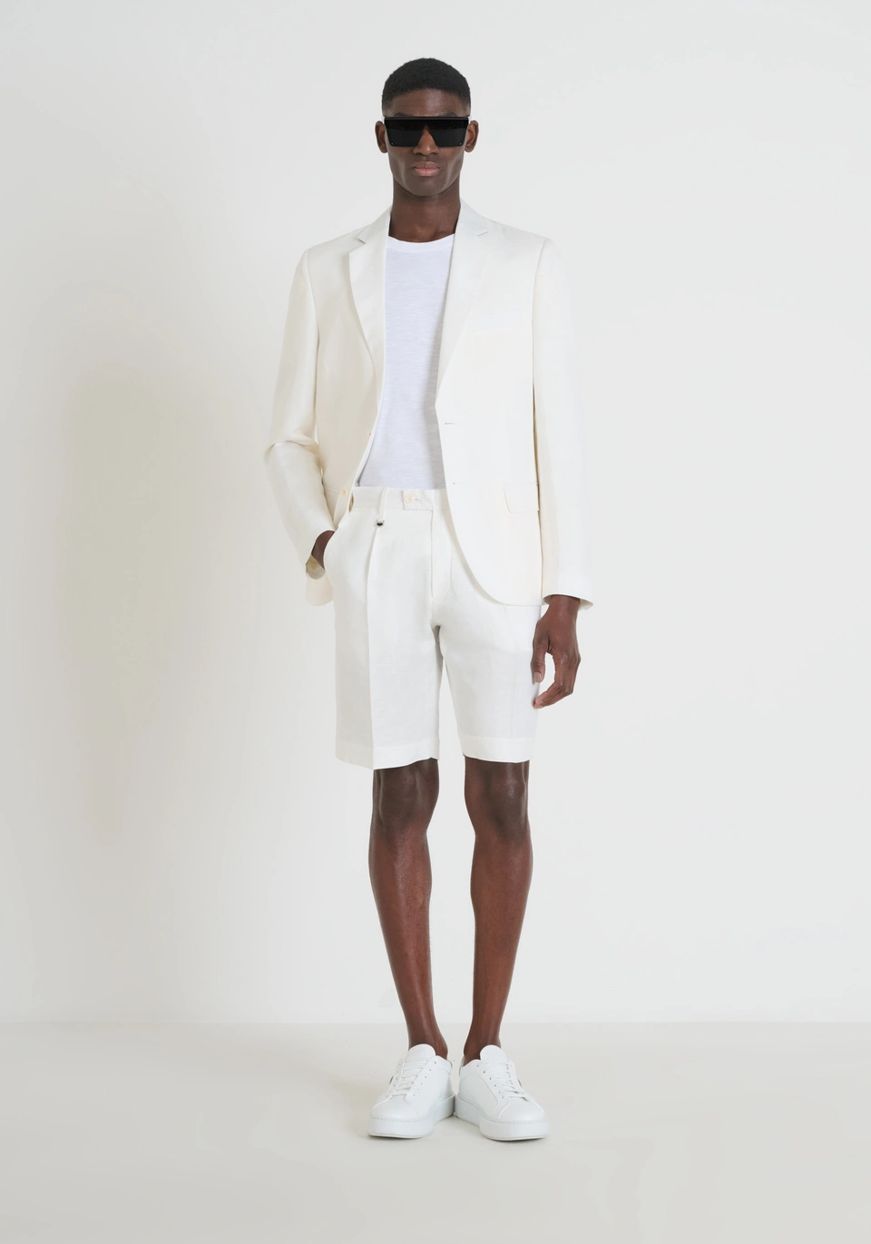 LOOK 166 LOOK 166