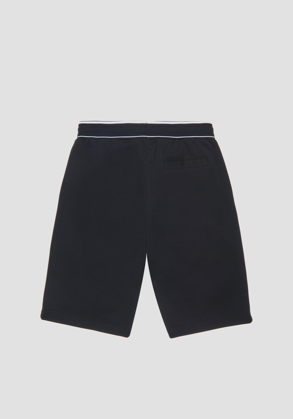 REGULAR FIT SWEATSHORTS IN SOFT COTTON BLEND WITH ZIPPED POCKETS - Antony Morato Online Shop