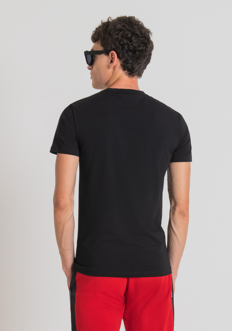 SUPER SLIM-FIT T-SHIRT IN STRETCH COTTON WITH EMBOSSED LOGO - Antony Morato Online Shop