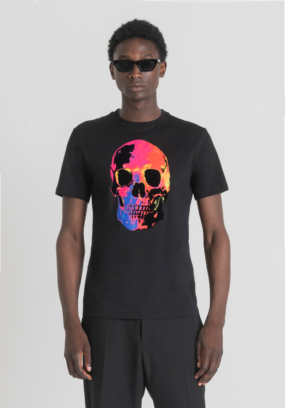 SLIM-FIT T-SHIRT IN SOFT 100% COTTON WITH SKULL PRINT - Antony Morato Online Shop