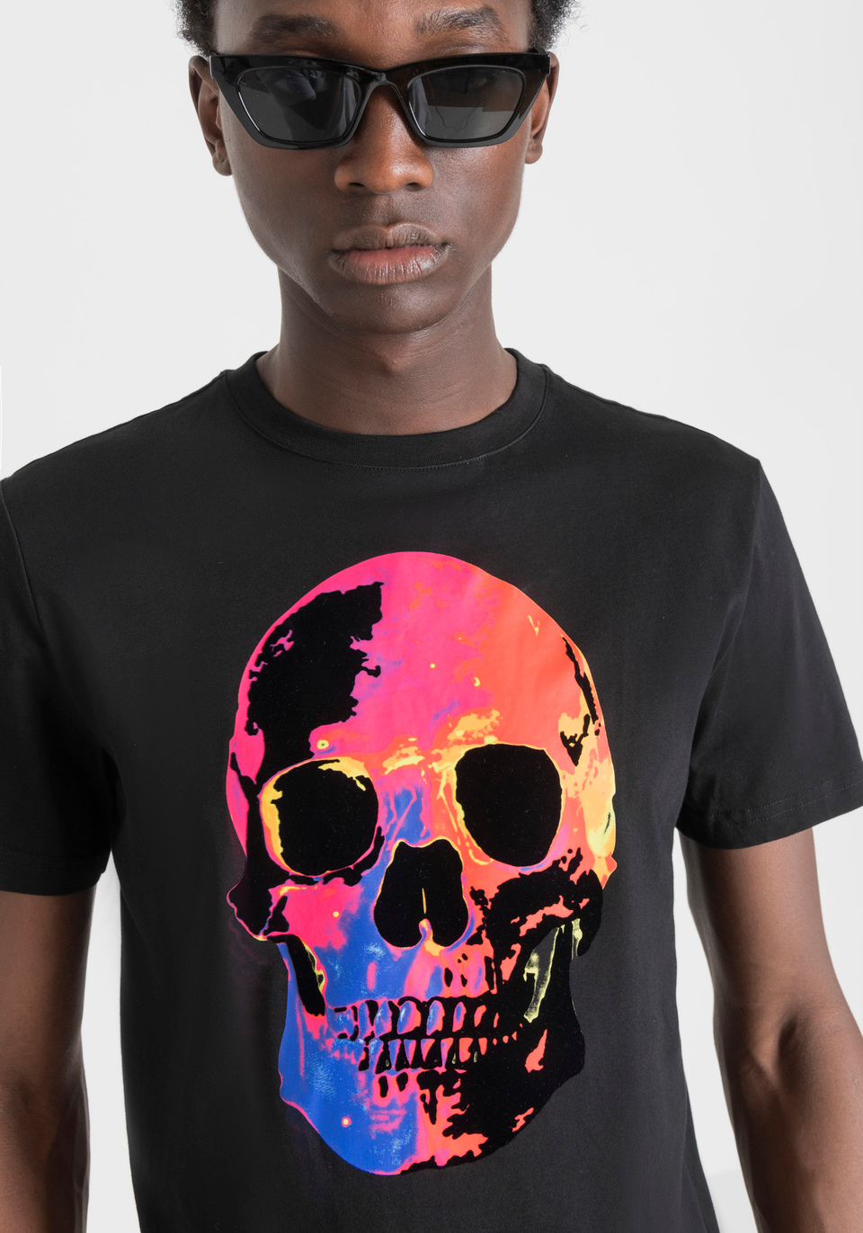 SLIM-FIT T-SHIRT IN SOFT 100% COTTON WITH SKULL PRINT - Antony Morato Online Shop