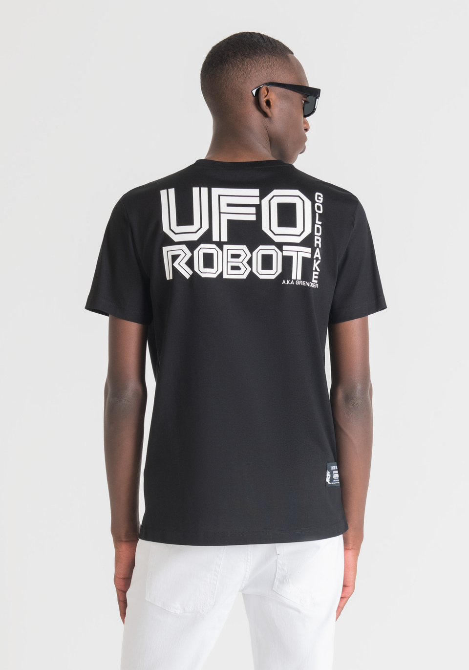 BAUMWOLL-T-SHIRT IN SLIM FIT MIT UFO ROBOT GOLDRAKE-PRINT - Antony Morato Online Shop