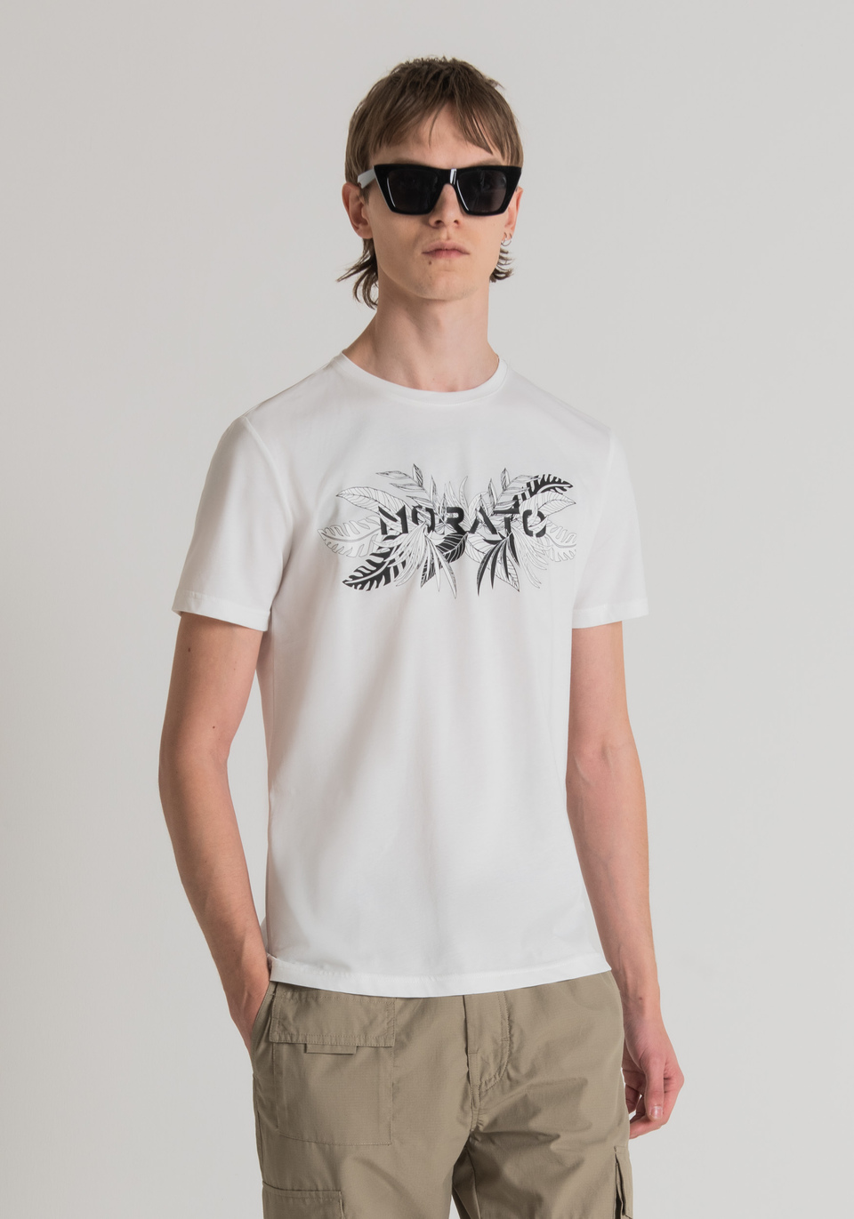 SLIM-FIT T-SHIRT IN SOFT COTTON WITH LOGO AND FLORAL PRINT - Antony Morato Online Shop