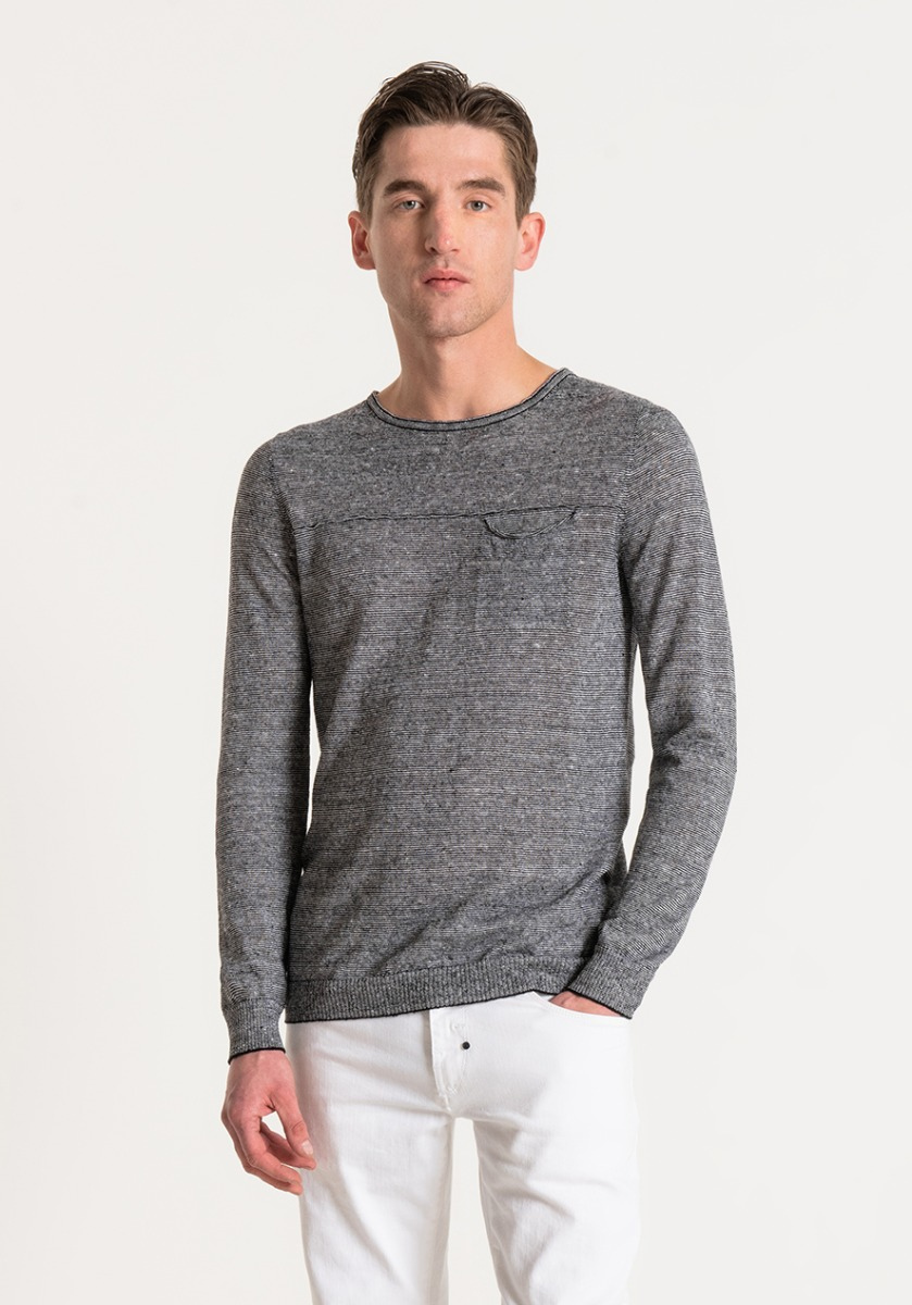 SWEATER IN A PLATED LINEN BLEND WITH A 