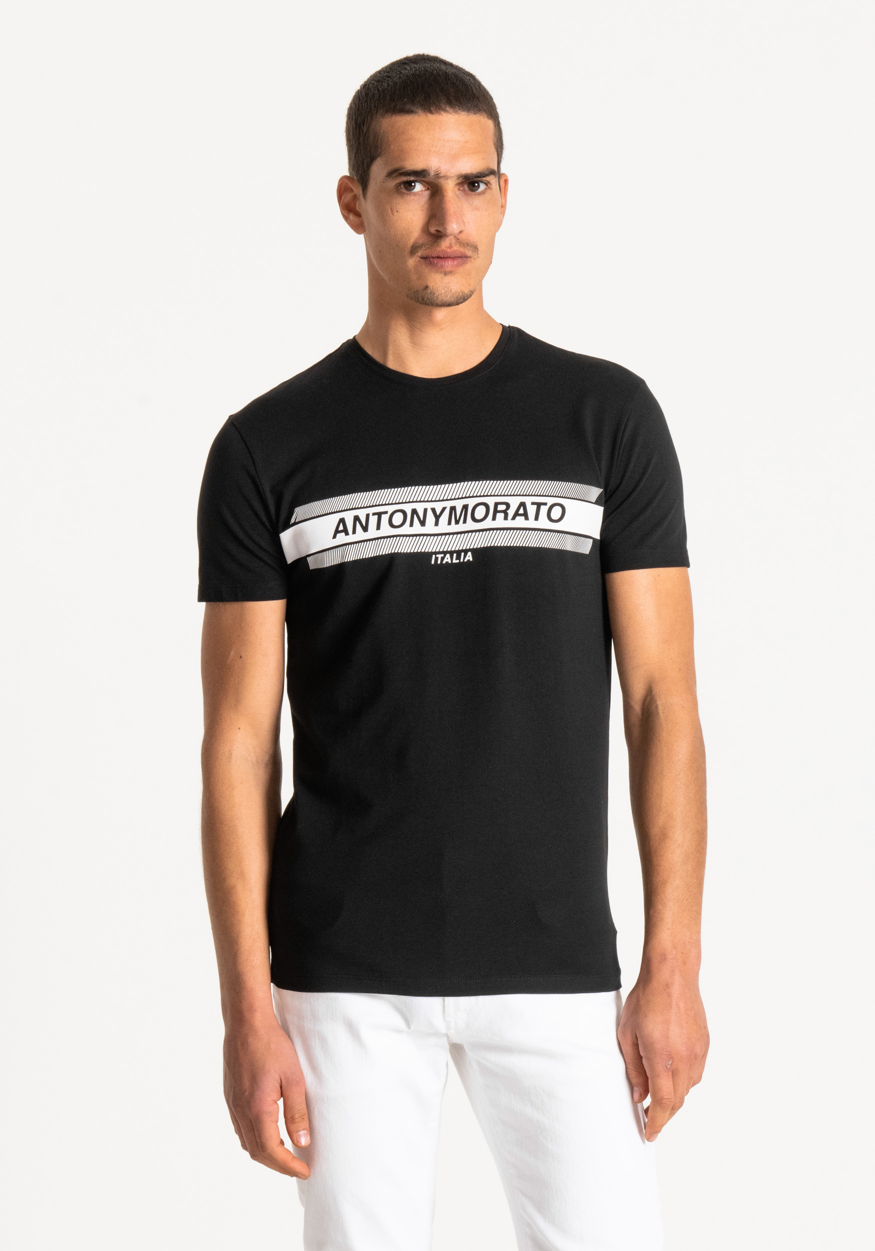 SLIM-FIT T-SHIRT IN SOFT STRETCH-COTTON 