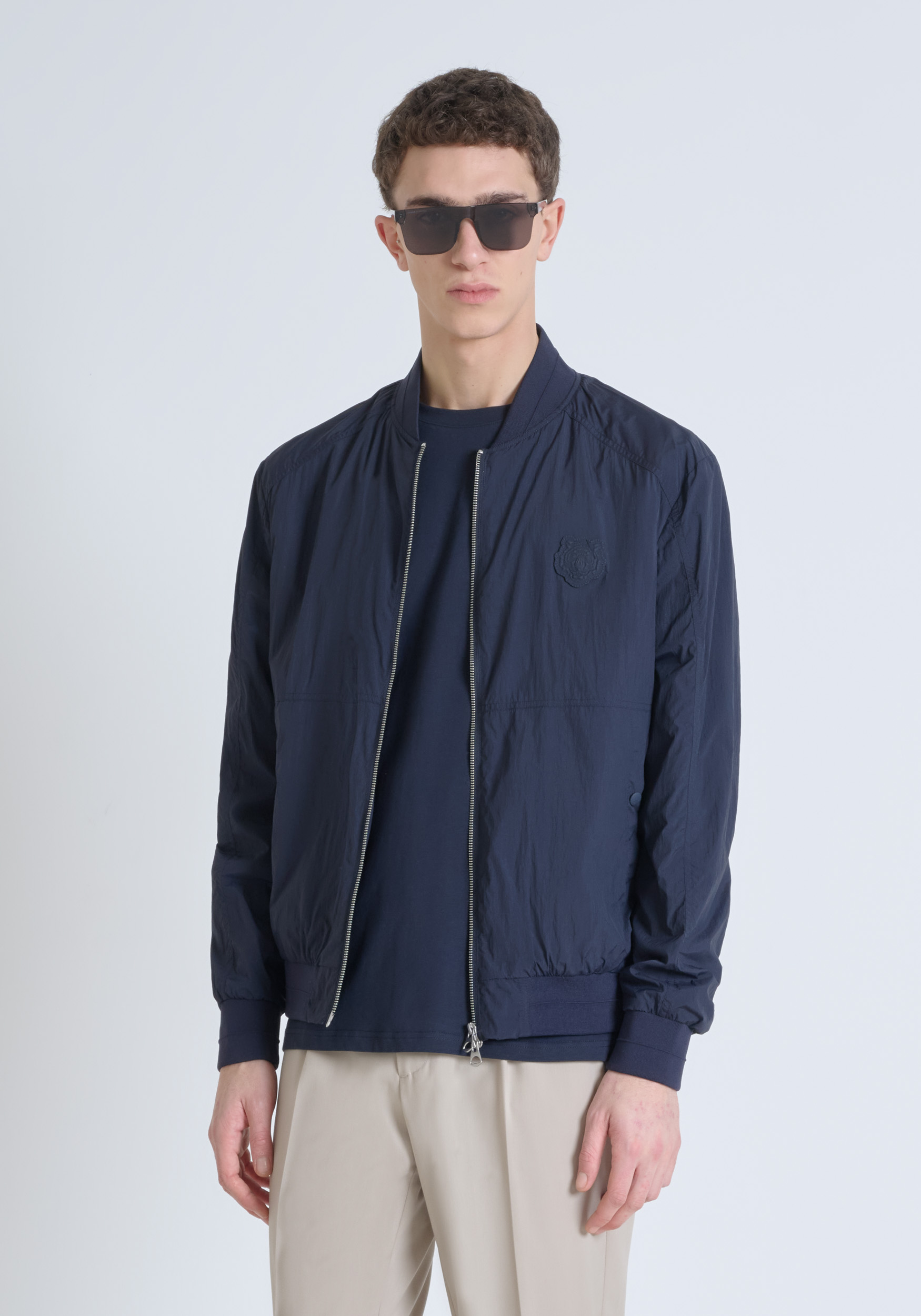 REGULAR FIT SHIOZE NYLON JACKET WITH TIGER PATCH | Antony Morato