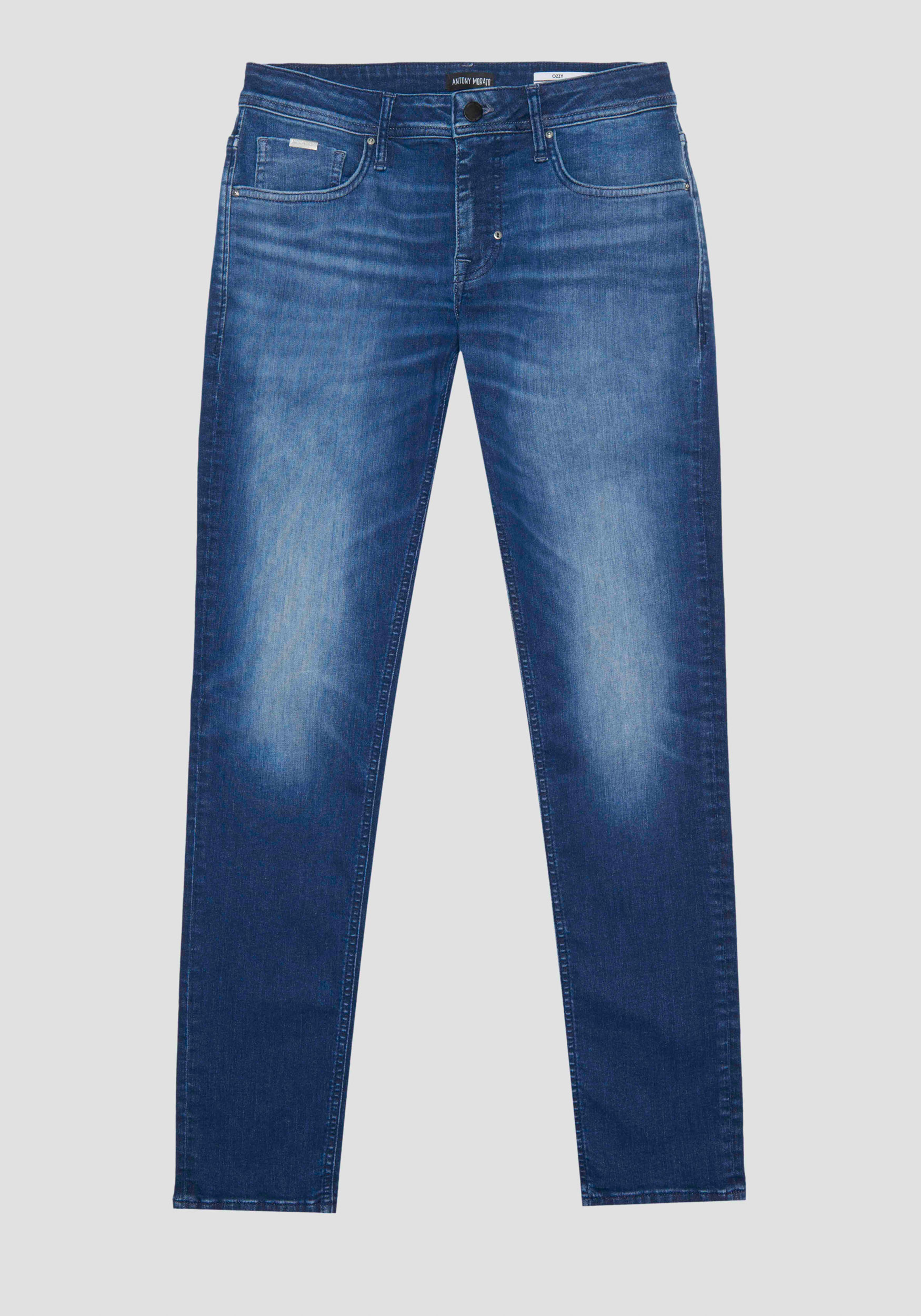 OZZY TAPERED FIT JEANS IN MITTELBLAUEN POWER STRETCH DENIM 