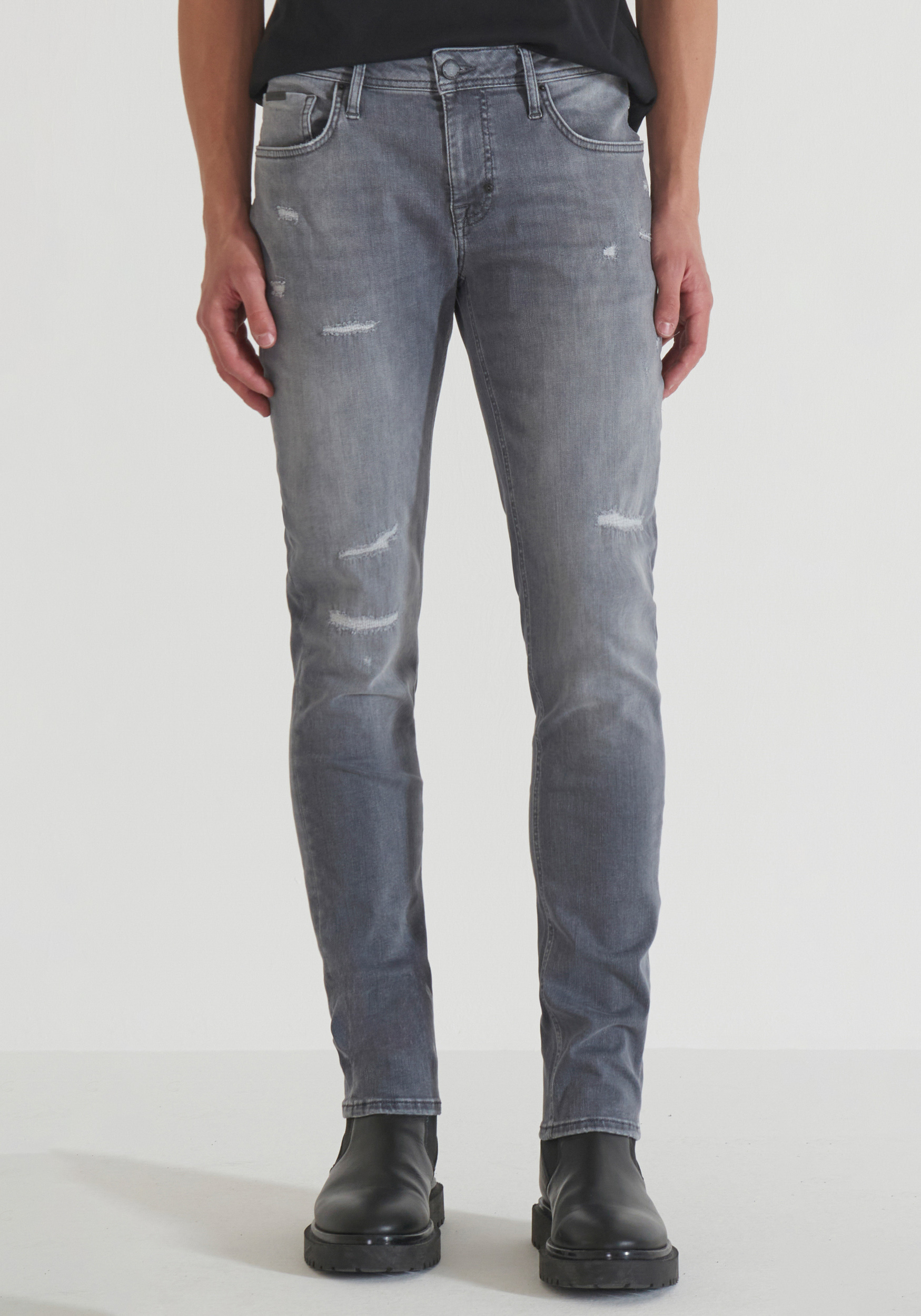 TAPERED FIT OZZY JEANS IN GREY STRETCH DENIM WITH RIPS Antony Morato