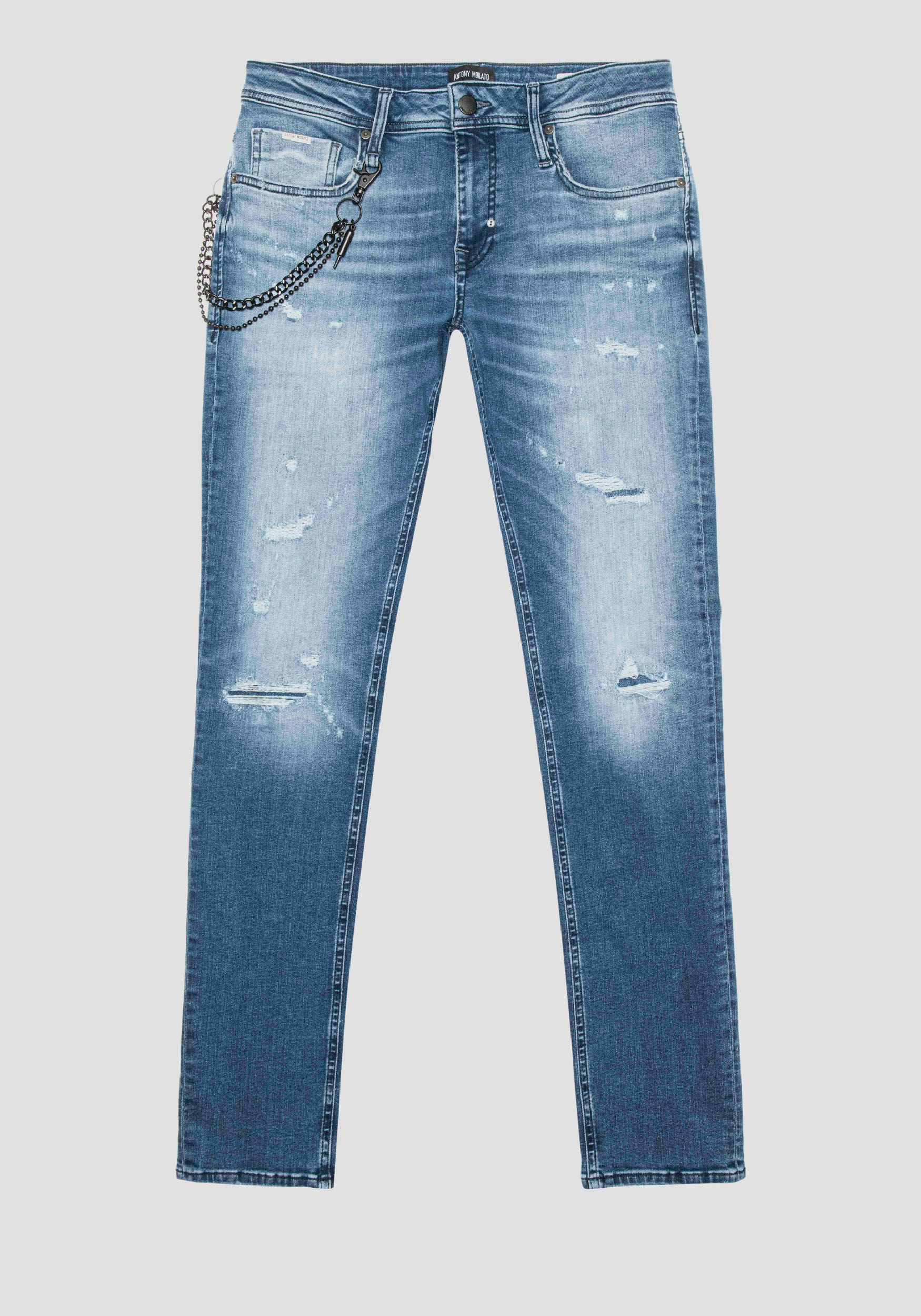TAPERED FIT 