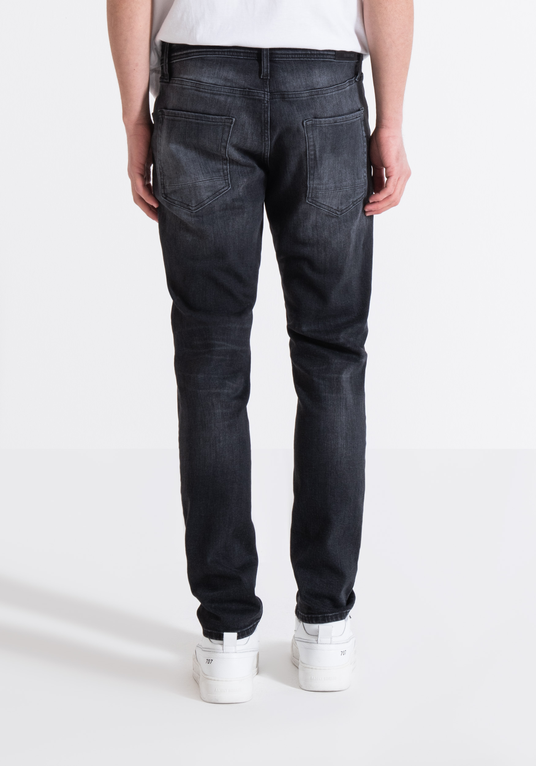 KURT TAPERED FIT COMFORT JEANS IN STRETCH DENIM Antony Morato