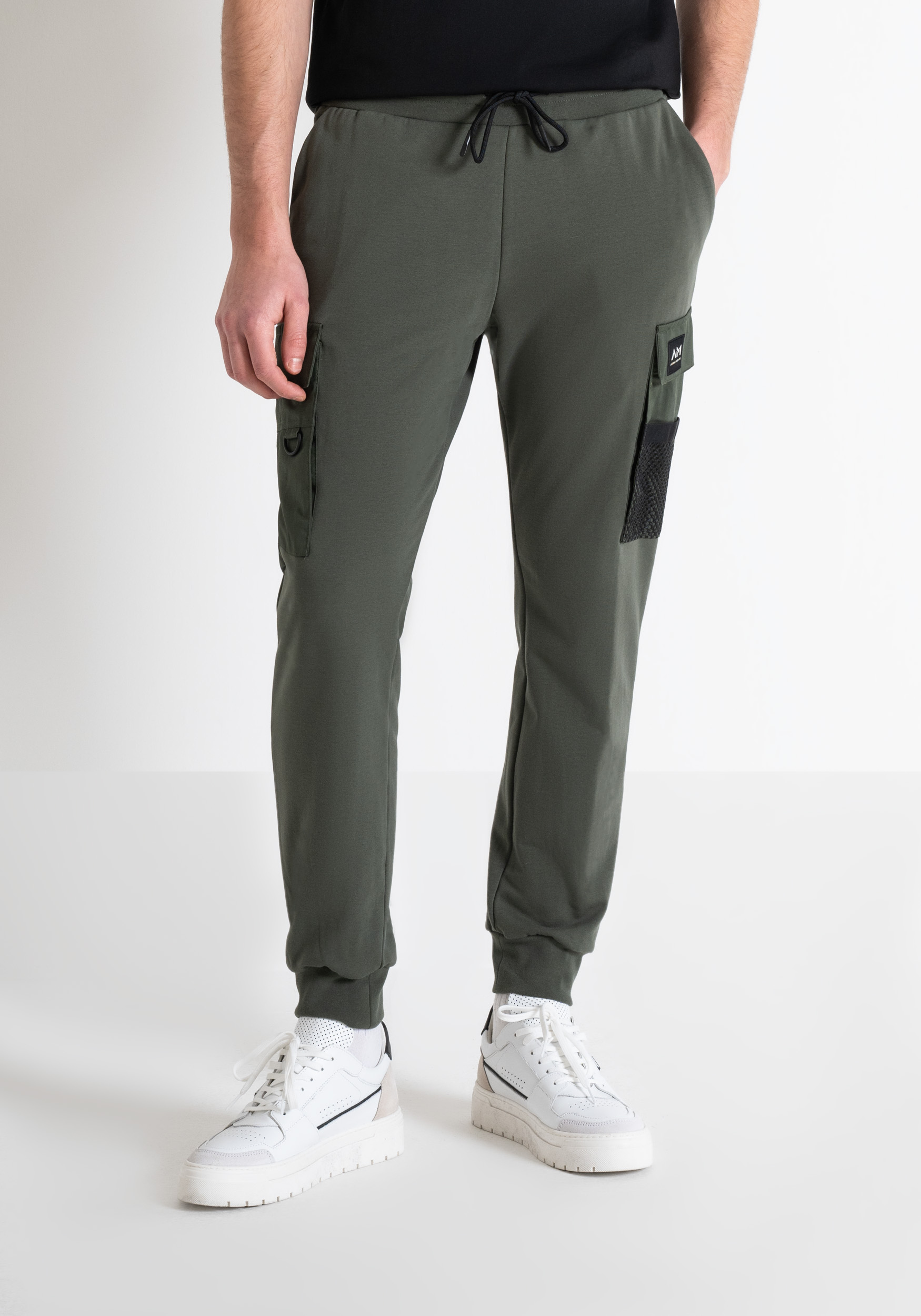 REGULAR FIT SUSTAINABLE COTTON POLYESTER BLEND SWEATPANTS WITH