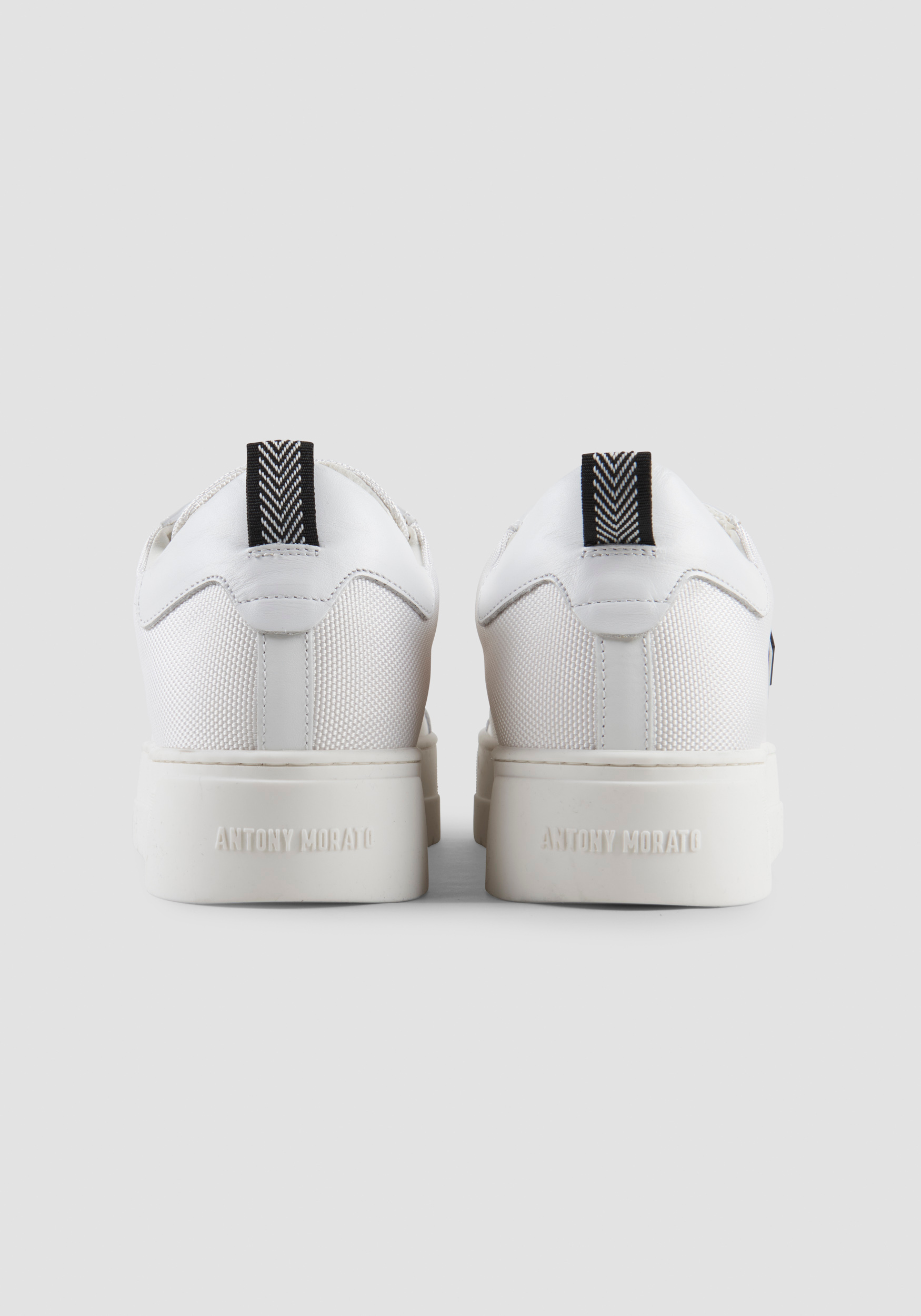 NIEDRIGE SNEAKER „METAL BOLD“ AUS NYLON UND LEDER | Antony Morato