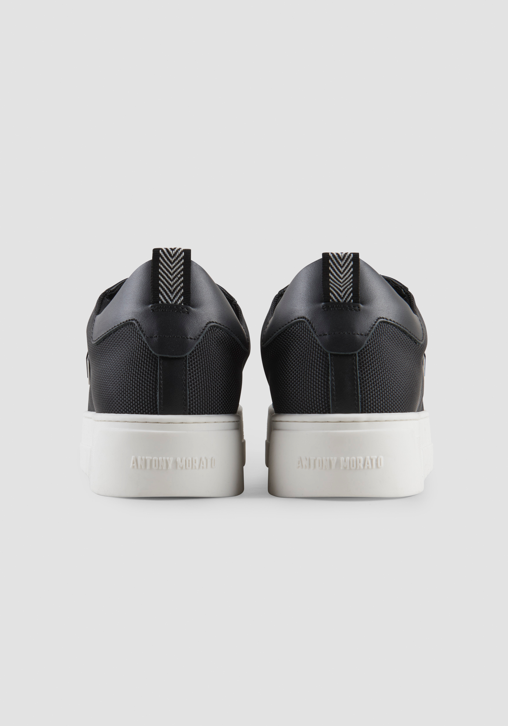 METAL BOLD SNEAKER AUS NYLON UND LEDER | Antony Morato
