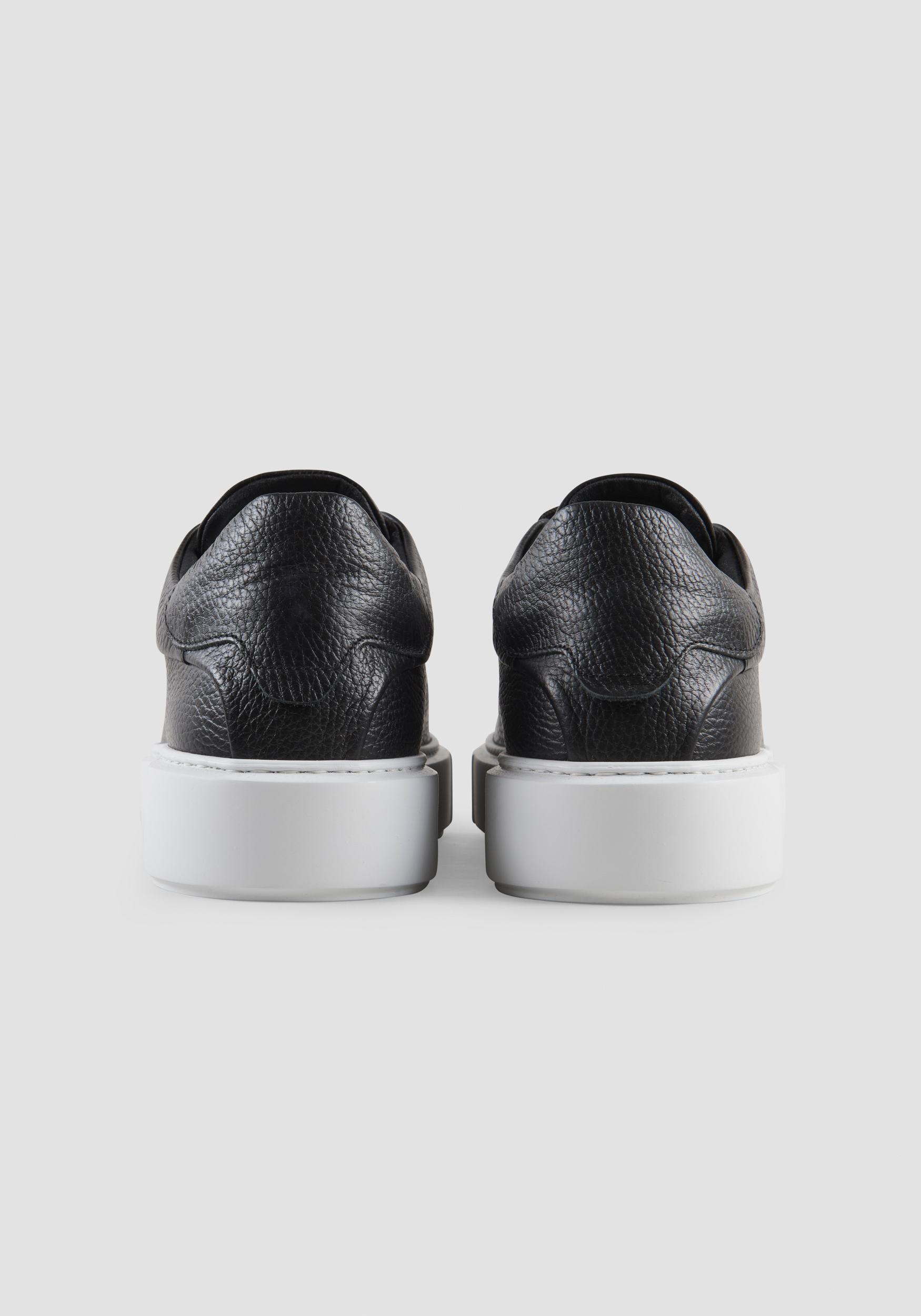 LEDER-SNEAKER „ARTEM“ MIT LOGO-PLAKETTE | Antony Morato