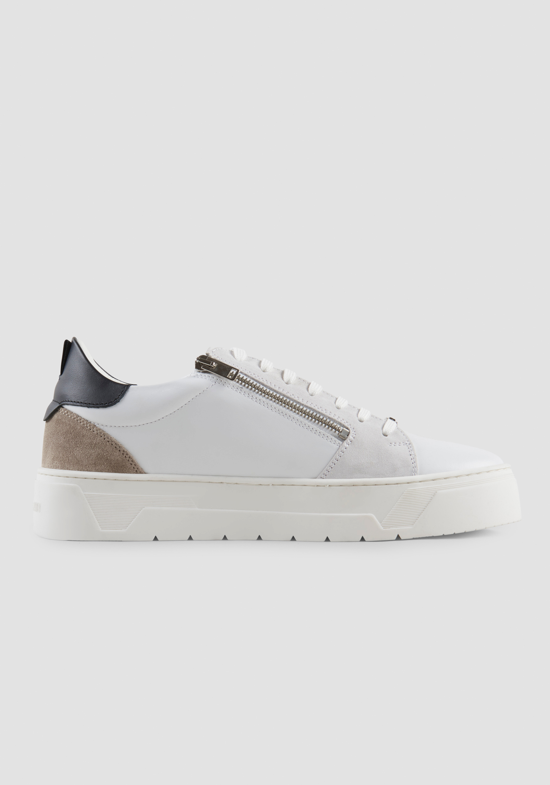 NIEDRIGER „ZIPPER“-SNEAKER AUS 100% LEDER MIT SEITLICHEM 