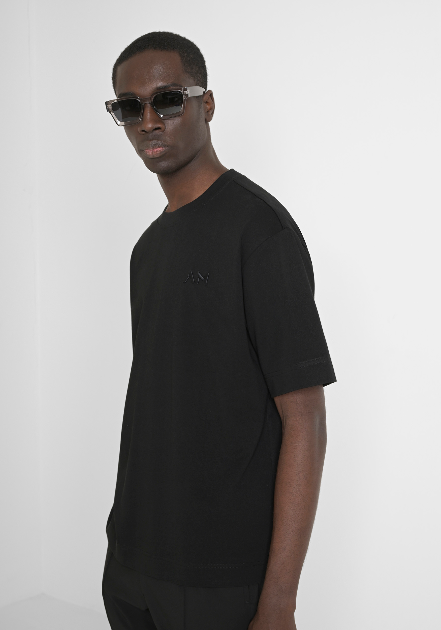 Tシャツ・カットソー RONRON BACK LOGO BASIC FIT T SHIRT BLACK CREAM RR25BST4258BC BACK LOGO BASIC FIT T SHIRT BLACK CREAM - RONRON 론론