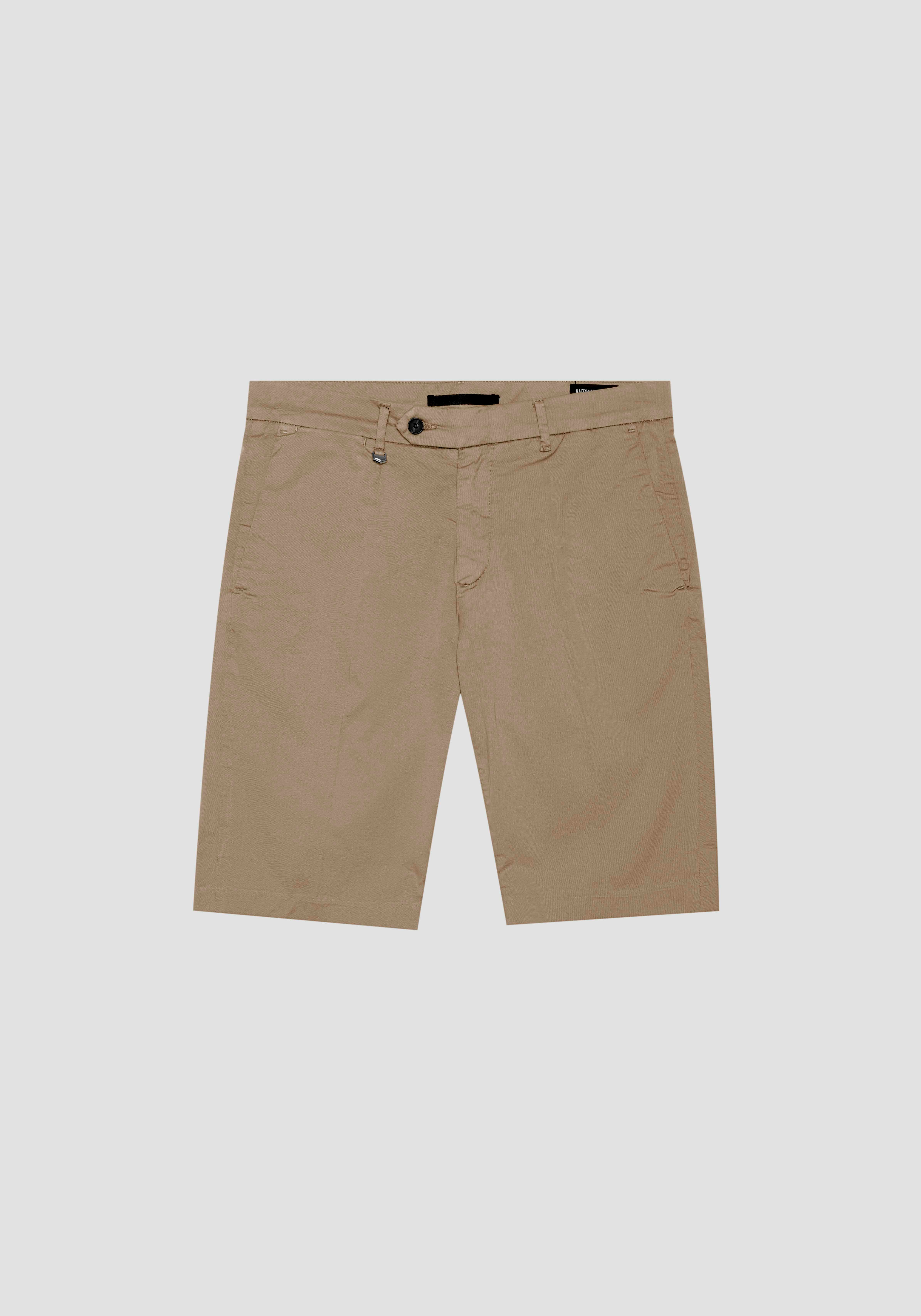 SKINNY FIT SHORTS "BRYAN" IN GABARDINE STRETCH Antony Morato
