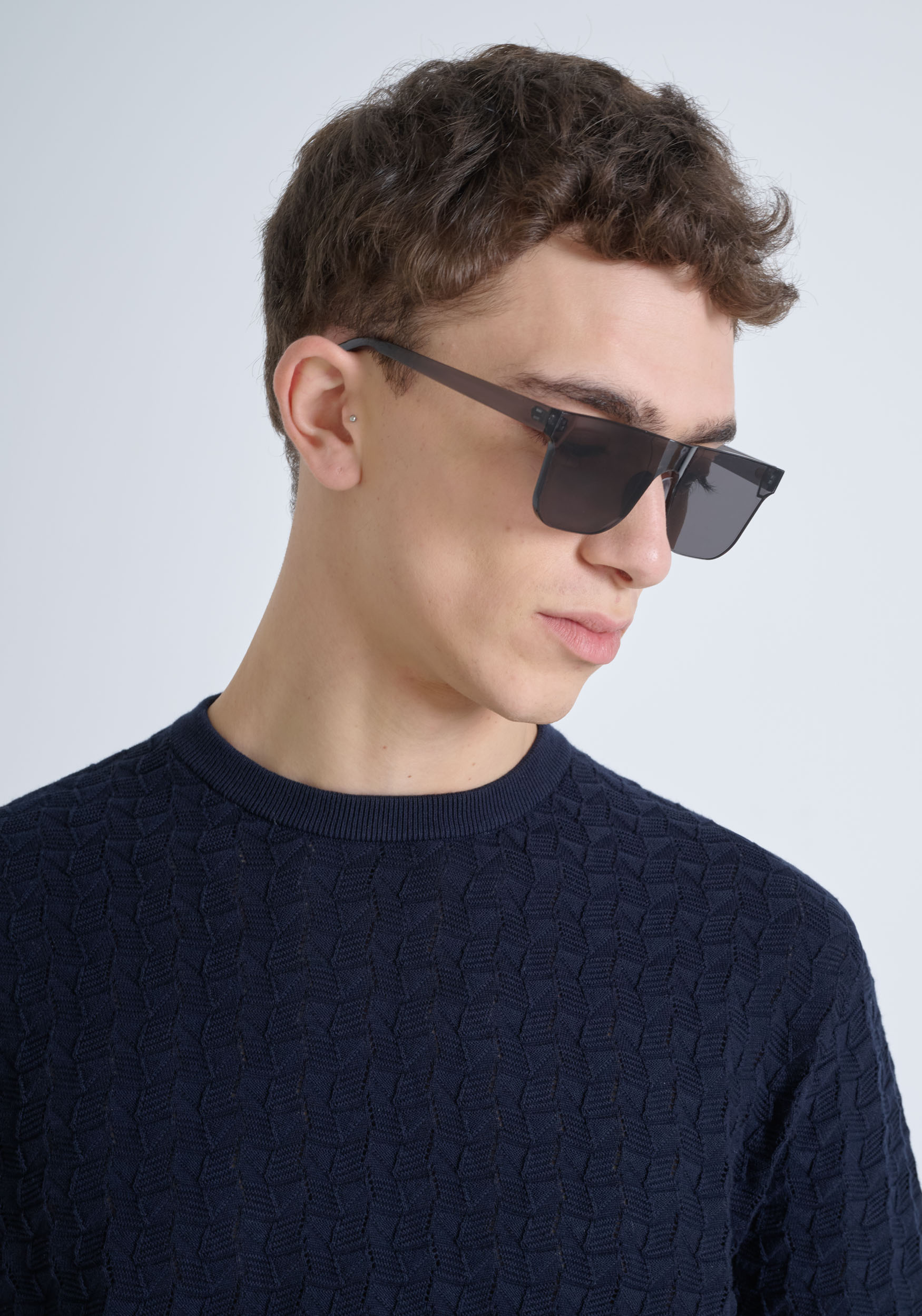 イタリアブランドAntonymorato コットンニット REGULAR-FIT COTTON SWEATER WITH EMBOSSED TEXTURE | Antony Morato