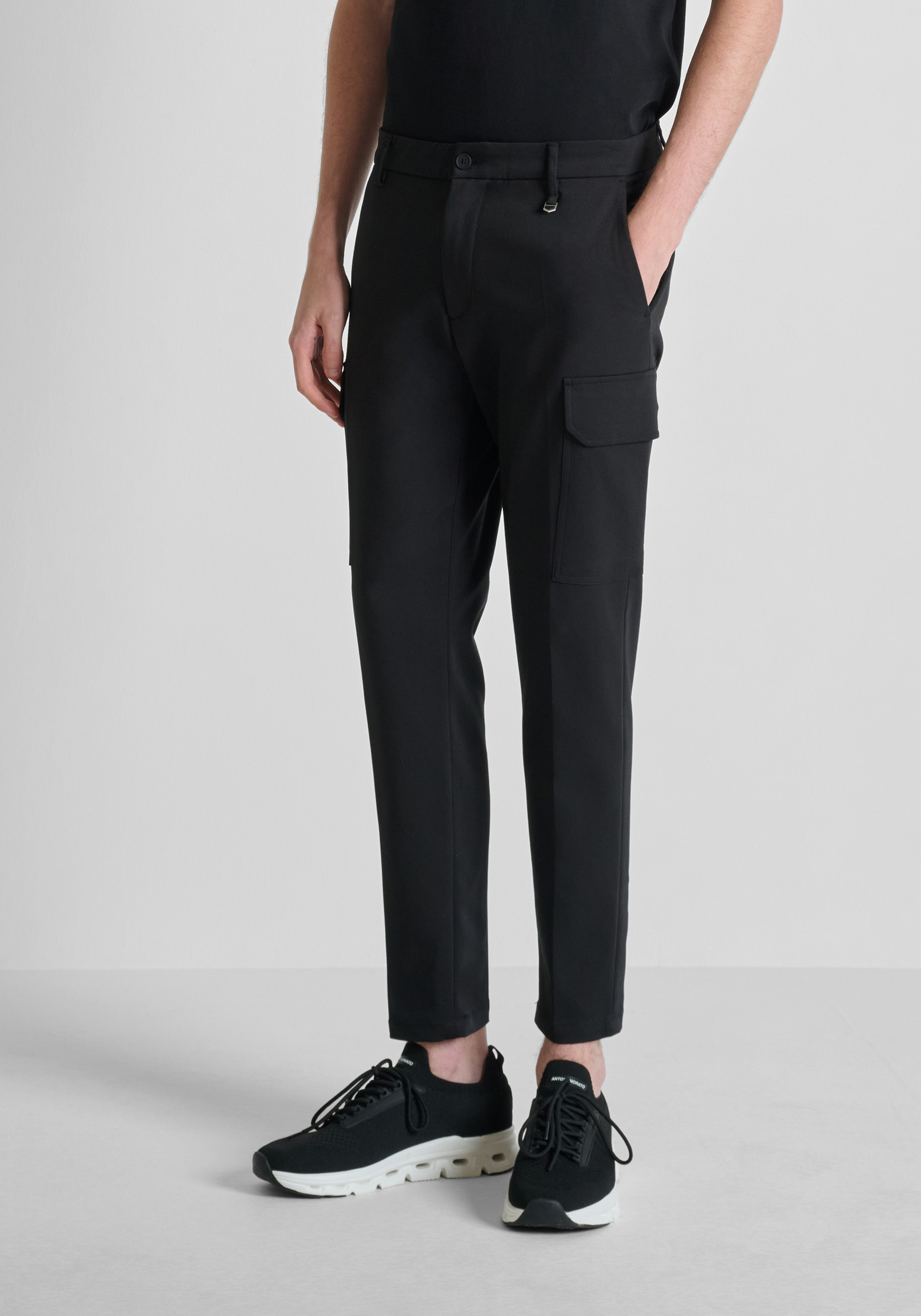 美品 FITTY&CO YOUR Button Trousers BJORN