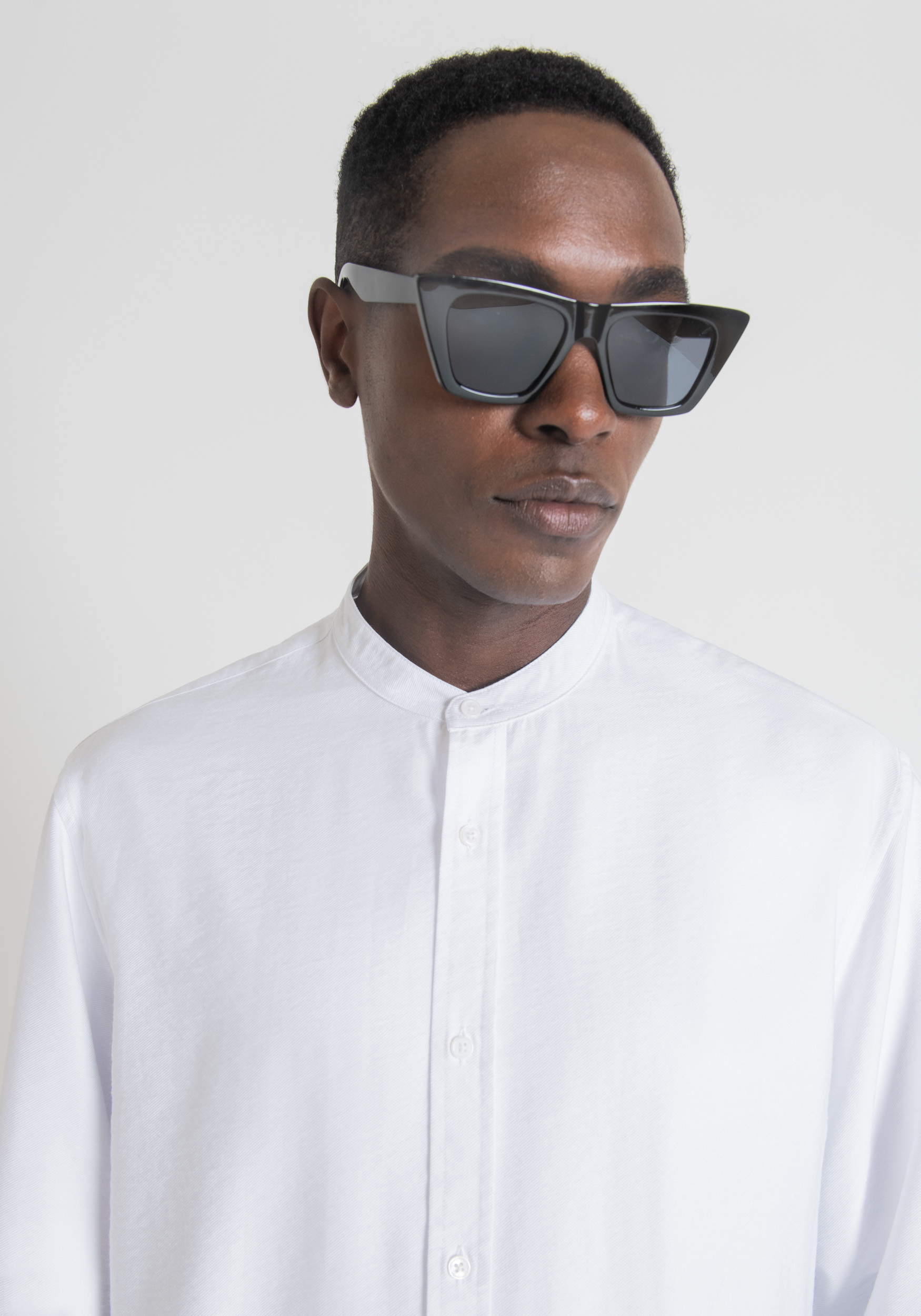 HEMD REGULAR FIT MIT STEHKRAGEN | Antony Morato 