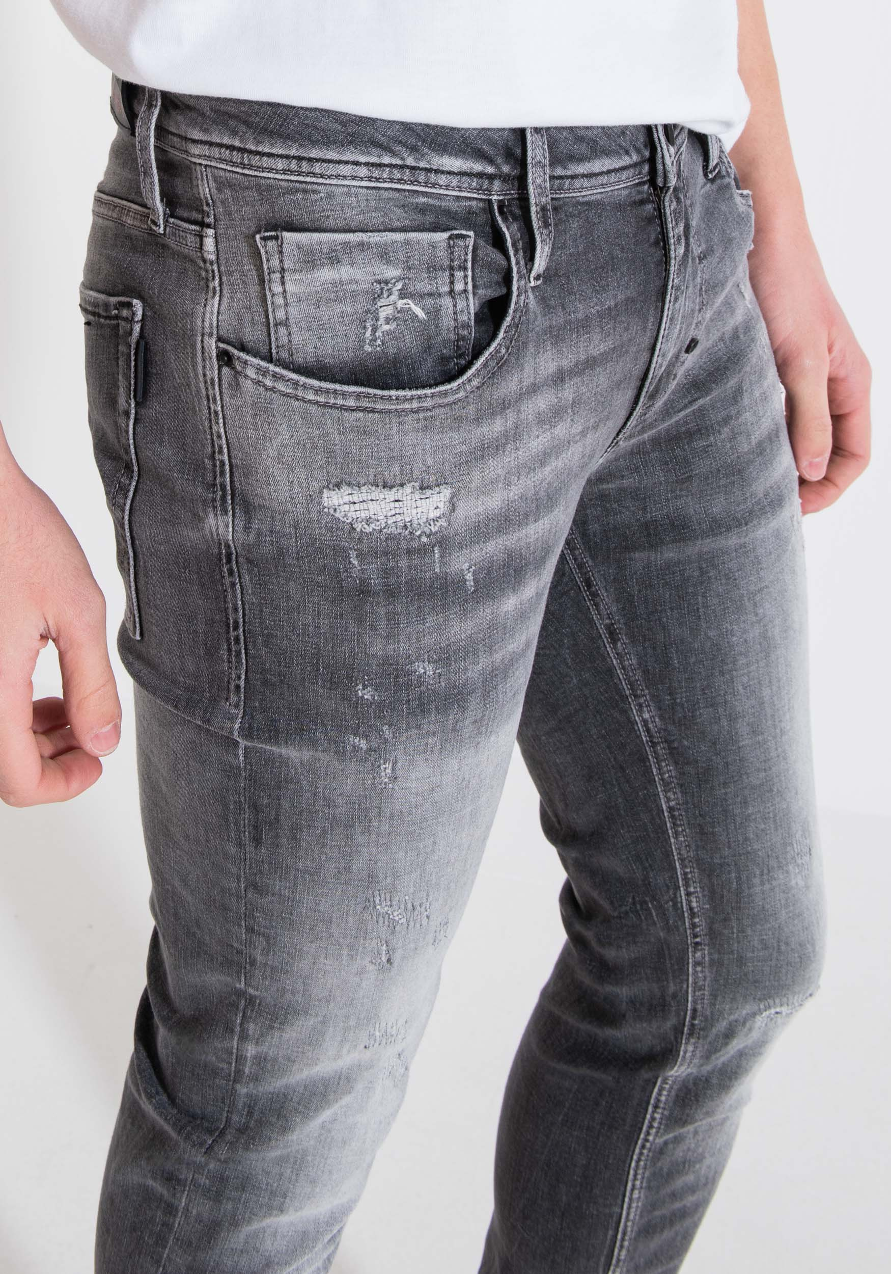 OZZY TAPERED FIT JEANS IN STRETCH DENIM Antony Morato